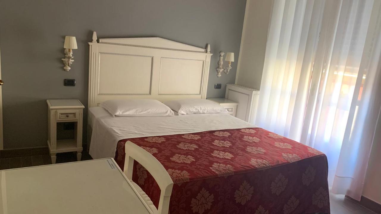 Hotel Notti Sull'Adige Werona Zewnętrze zdjęcie