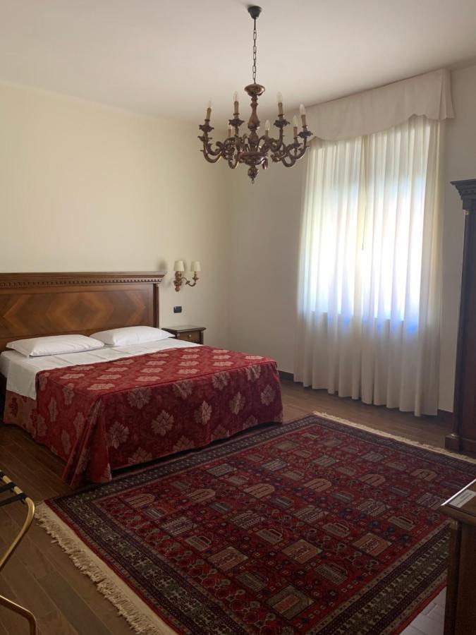 Hotel Notti Sull'Adige Werona Zewnętrze zdjęcie